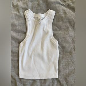 Tilly’s white top